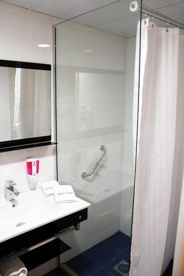 Ararat Hotel Витлеем Екстериор снимка